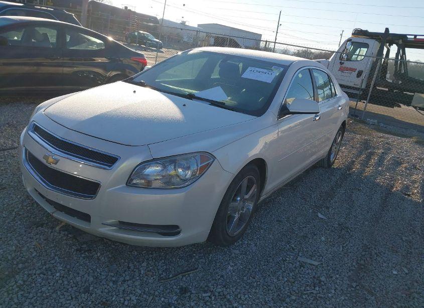 Photo 2 of 2012 Chevrolet Malibu 2LT (VIN 1G1ZD5E07CF304714)