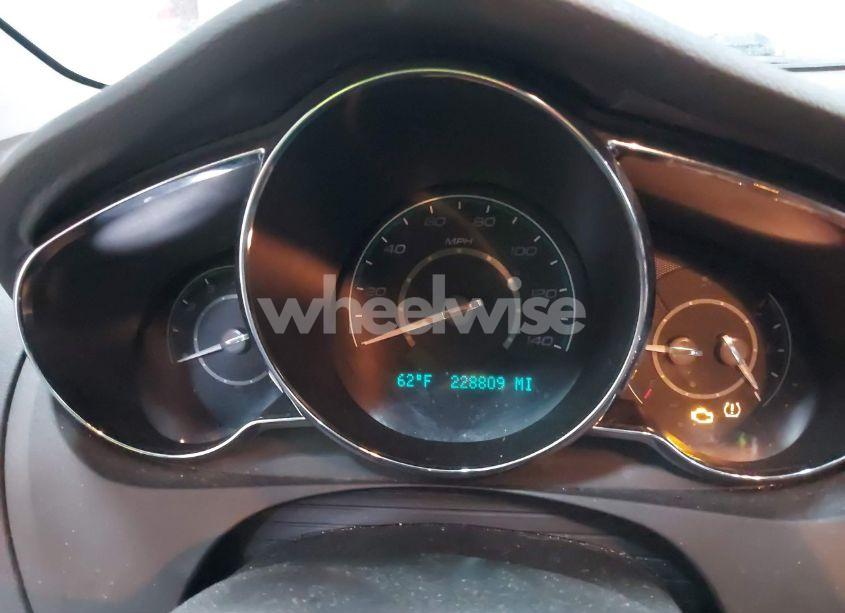 Photo 7 of 2012 Chevrolet Malibu 2LT (VIN 1G1ZD5E08CF374111)