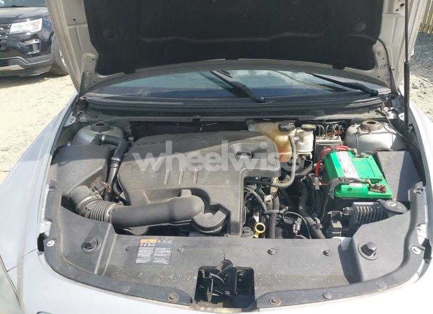 Photo 10 of 2012 Chevrolet Malibu 2LT (VIN 1G1ZD5E09CF330571)