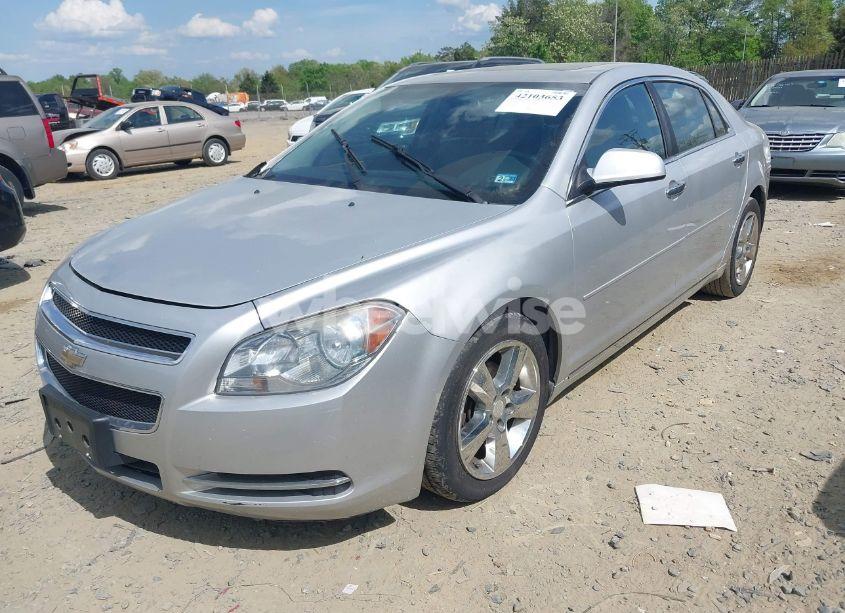 Photo 2 of 2012 Chevrolet Malibu 2LT (VIN 1G1ZD5E09CF330571)