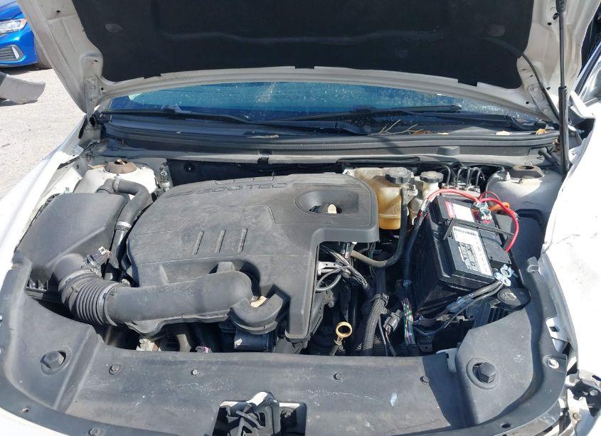 Photo 10 of 2012 Chevrolet Malibu 2LT (VIN 1G1ZD5E0XCF338890)