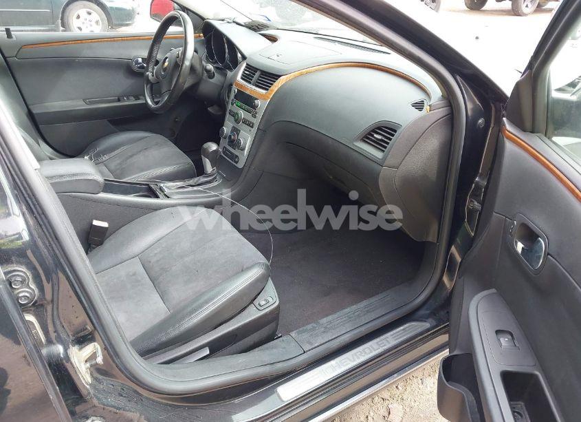 Photo 5 of 2011 Chevrolet Malibu 2LT (VIN 1G1ZD5E10BF172015)