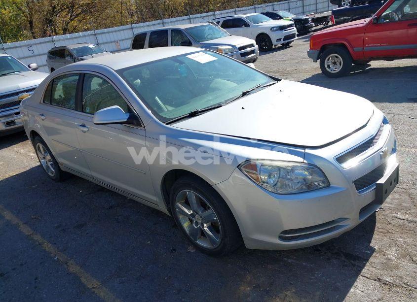 2011 Chevrolet Malibu 2LT (VIN 1G1ZD5E10BF194533) main photo