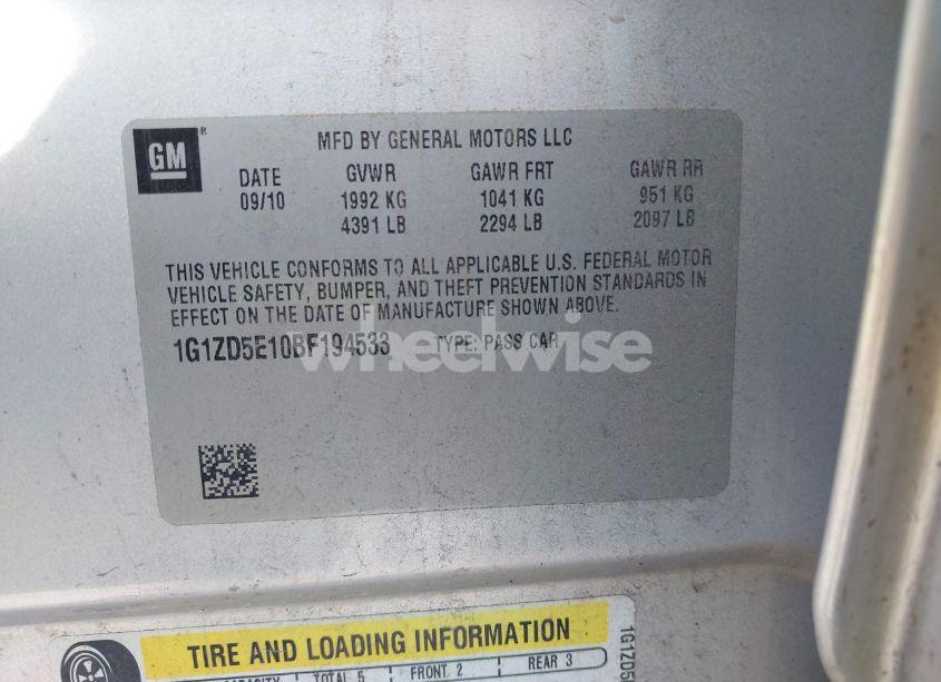 Photo 9 of 2011 Chevrolet Malibu 2LT (VIN 1G1ZD5E10BF194533)