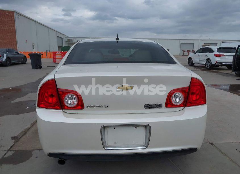 Photo 16 of 2011 Chevrolet Malibu 2LT (VIN 1G1ZD5E10BF212626)