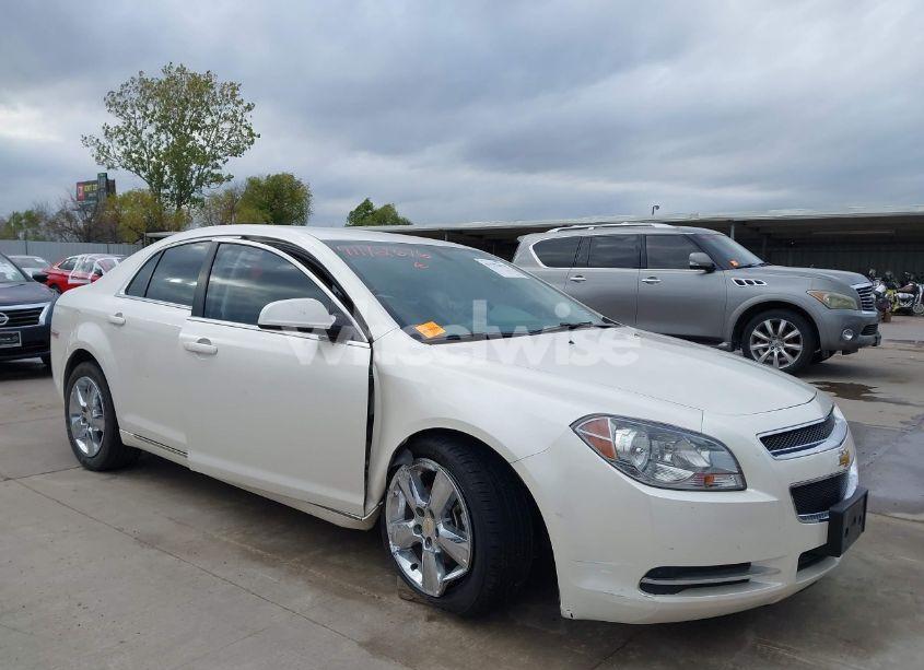 Photo 6 of 2011 Chevrolet Malibu 2LT (VIN 1G1ZD5E10BF212626)