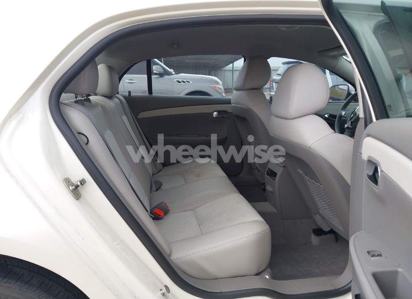 Photo 8 of 2011 Chevrolet Malibu 2LT (VIN 1G1ZD5E10BF212626)