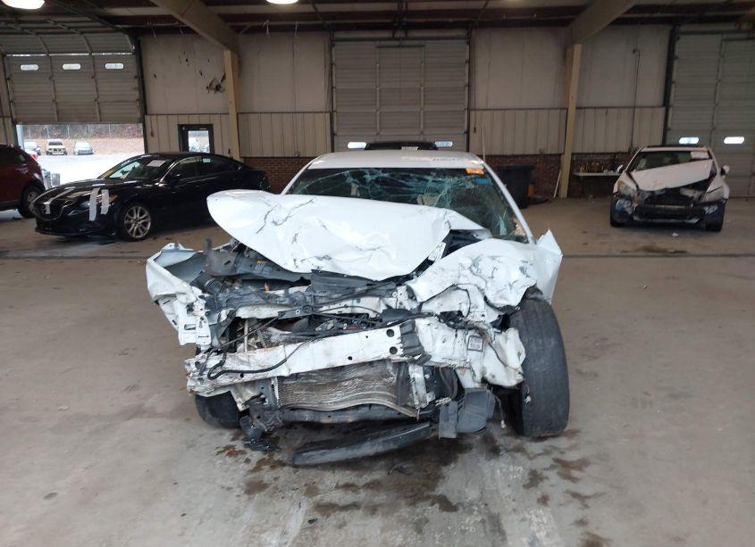 Photo 12 of 2011 Chevrolet Malibu 2LT (VIN 1G1ZD5E10BF224064)