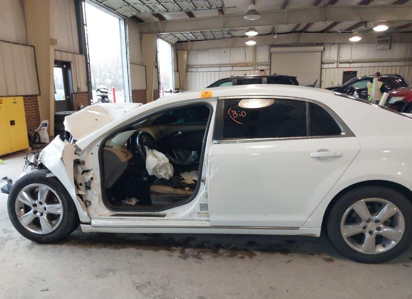 Photo 14 of 2011 Chevrolet Malibu 2LT (VIN 1G1ZD5E10BF224064)