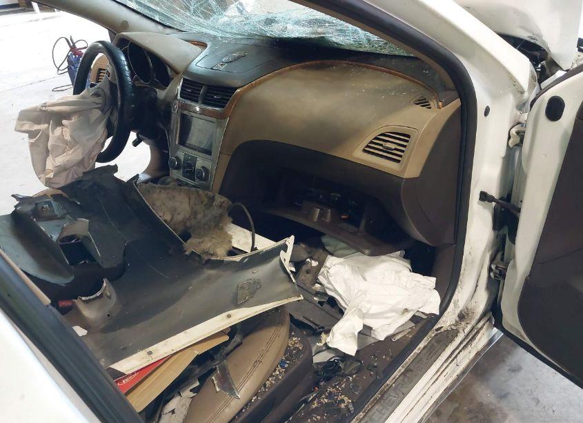 Photo 5 of 2011 Chevrolet Malibu 2LT (VIN 1G1ZD5E10BF224064)