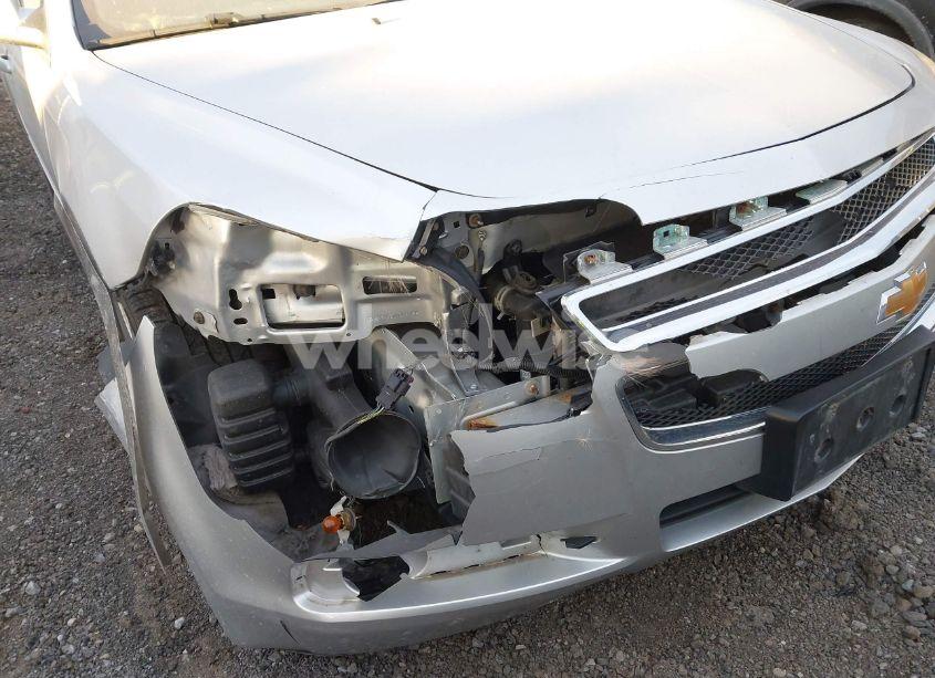 Photo 6 of 2011 Chevrolet Malibu 2LT (VIN 1G1ZD5E10BF239325)