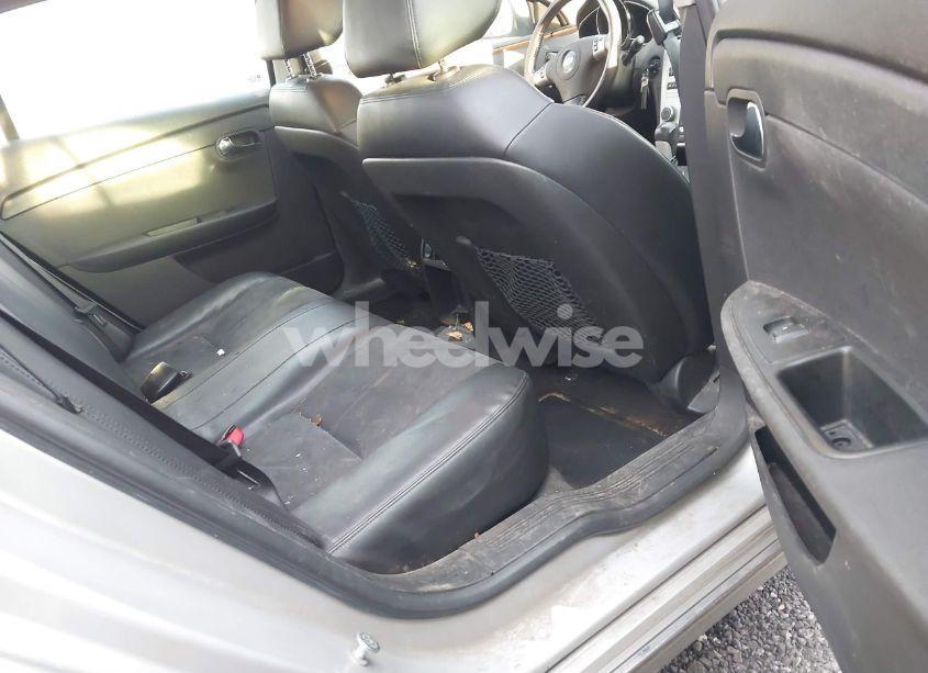 Photo 8 of 2011 Chevrolet Malibu 2LT (VIN 1G1ZD5E10BF239325)