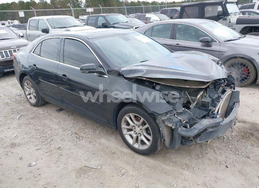 2011 Chevrolet Malibu 2LT (VIN 1G1ZD5E11BF199675) main photo