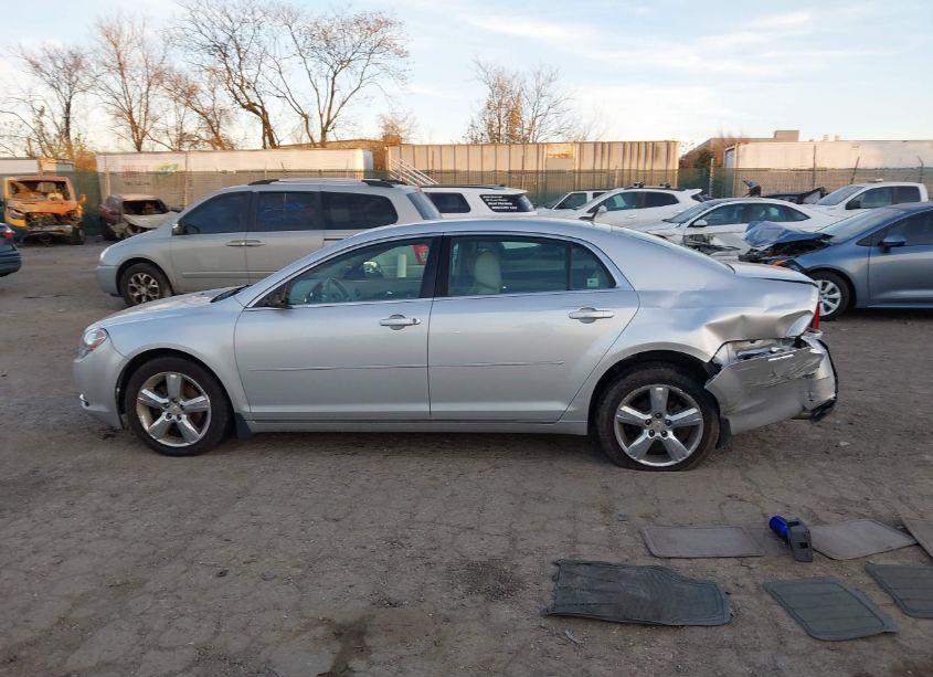Photo 14 of 2011 Chevrolet Malibu 2LT (VIN 1G1ZD5E12BF253226)