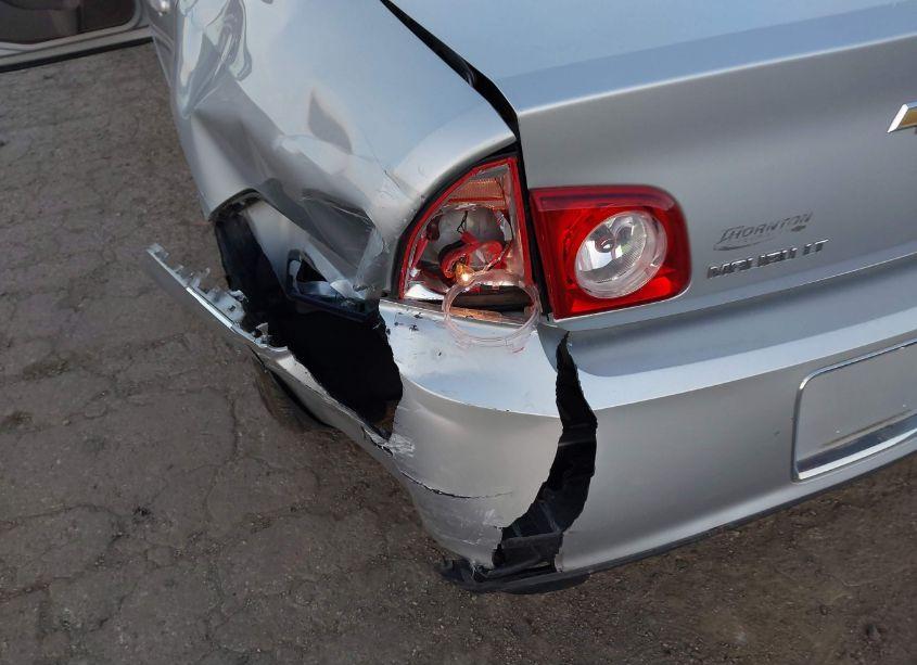 Photo 6 of 2011 Chevrolet Malibu 2LT (VIN 1G1ZD5E12BF253226)