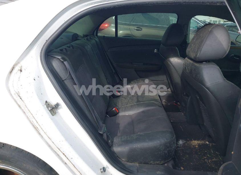 Photo 8 of 2011 Chevrolet Malibu 2LT (VIN 1G1ZD5E12BF259365)