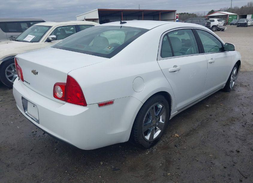 Photo 4 of 2011 Chevrolet Malibu 2LT (VIN 1G1ZD5E13BF124332)