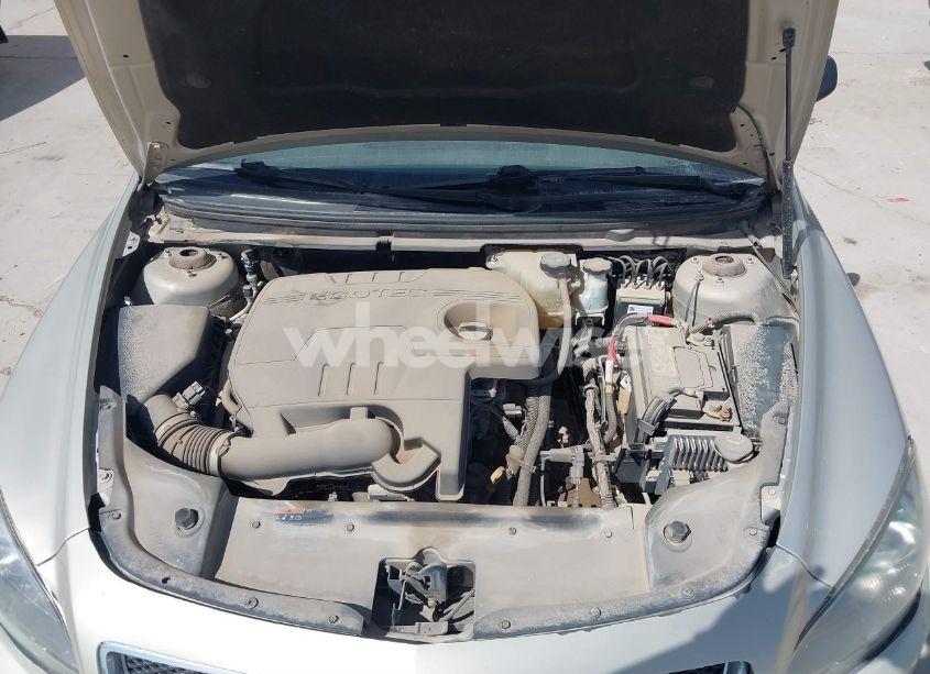 Photo 10 of 2011 Chevrolet Malibu 2LT (VIN 1G1ZD5E13BF169478)