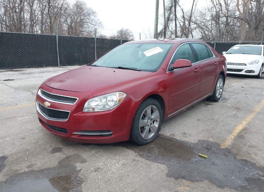 Photo 2 of 2011 Chevrolet Malibu 2LT (VIN 1G1ZD5E13BF189858)