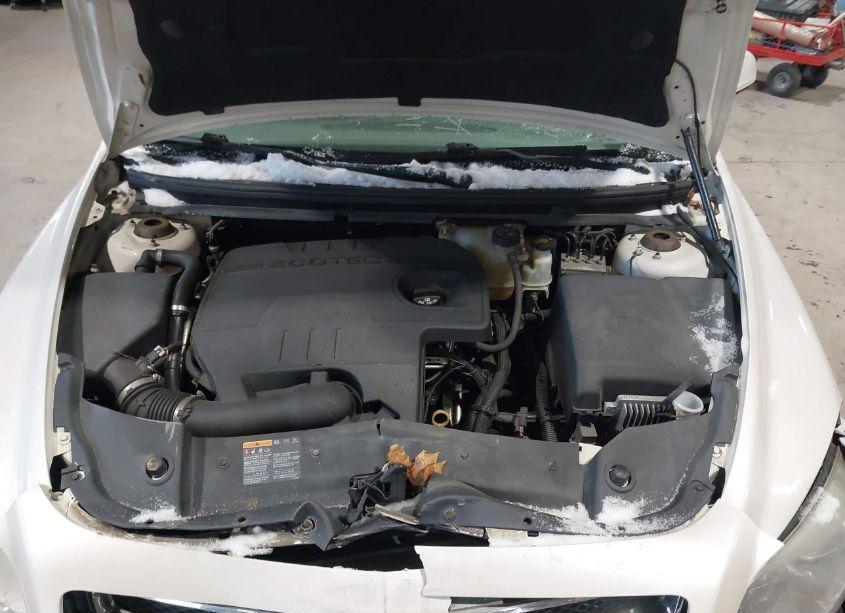 Photo 10 of 2011 Chevrolet Malibu 2LT (VIN 1G1ZD5E13BF226665)