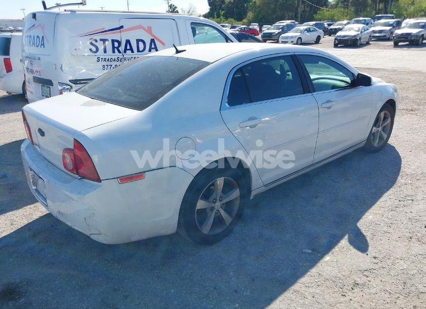 Photo 4 of 2011 Chevrolet Malibu 2LT (VIN 1G1ZD5E14BF332929)