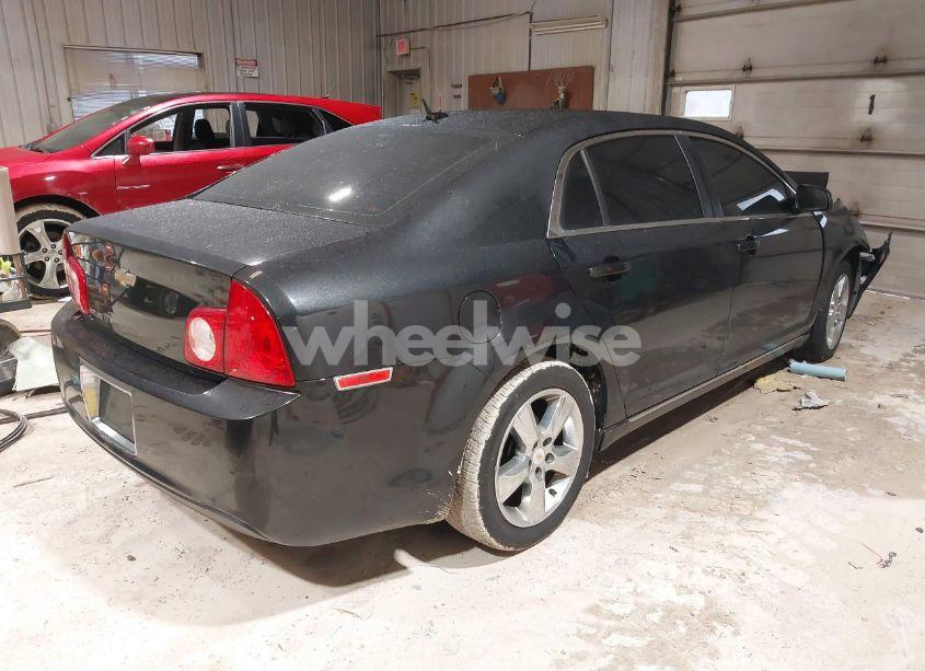 Photo 4 of 2011 Chevrolet Malibu 2LT (VIN 1G1ZD5E14BF375909)