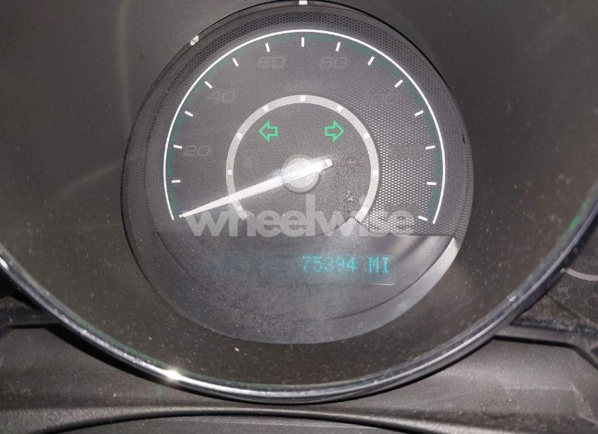 Photo 7 of 2011 Chevrolet Malibu 2LT (VIN 1G1ZD5E14BF375909)