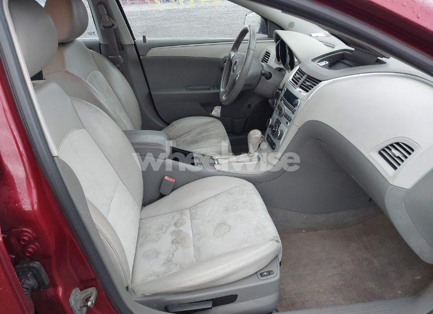Photo 5 of 2011 Chevrolet Malibu 2LT (VIN 1G1ZD5E15BF130665)
