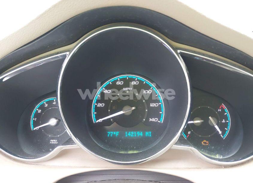 Photo 7 of 2011 Chevrolet Malibu 2LT (VIN 1G1ZD5E15BF222553)