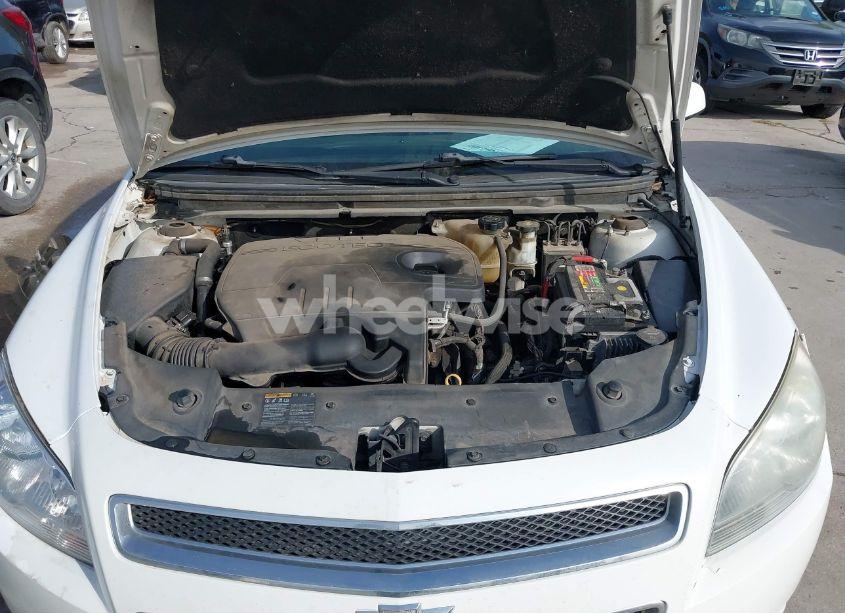 Photo 10 of 2011 Chevrolet Malibu 2LT (VIN 1G1ZD5E16BF254556)