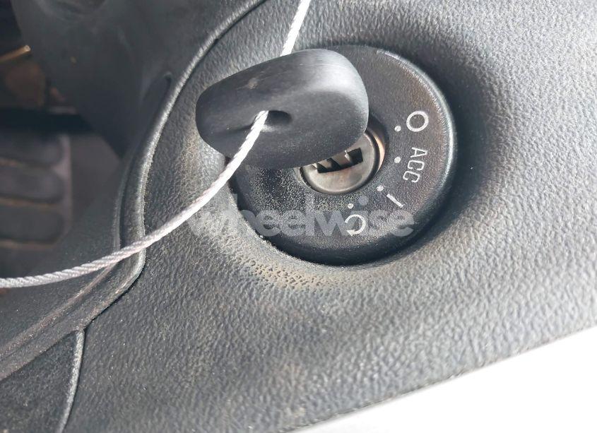 Photo 11 of 2011 Chevrolet Malibu 2LT (VIN 1G1ZD5E16BF254556)