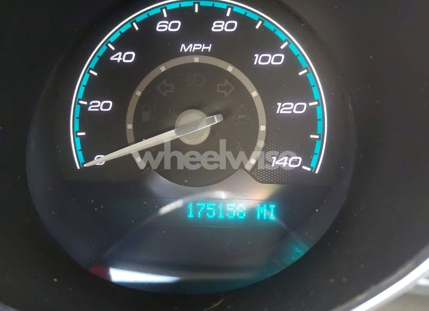 Photo 15 of 2011 Chevrolet Malibu 2LT (VIN 1G1ZD5E16BF354141)