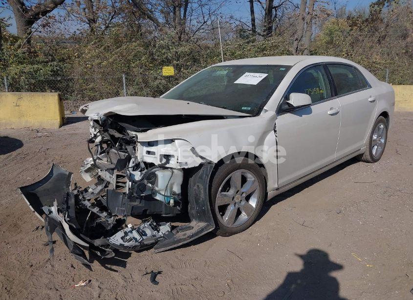 Photo 6 of 2011 Chevrolet Malibu 2LT (VIN 1G1ZD5E16BF354141)