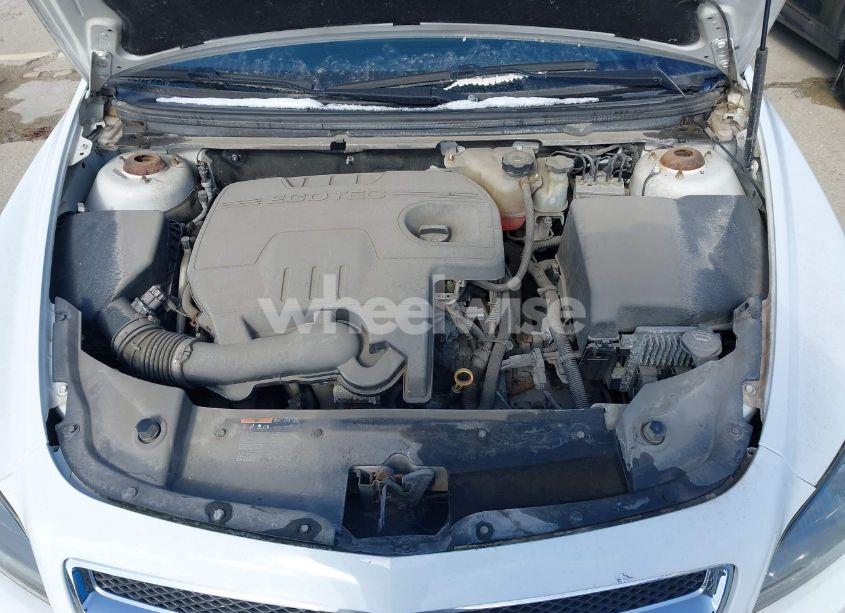 Photo 10 of 2011 Chevrolet Malibu 2LT (VIN 1G1ZD5E17BF386774)