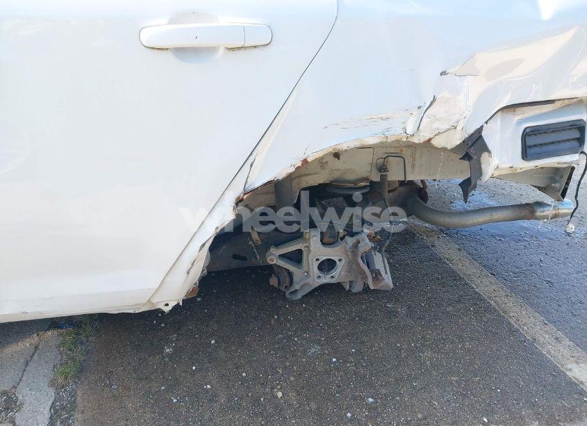 Photo 12 of 2011 Chevrolet Malibu 2LT (VIN 1G1ZD5E17BF386774)