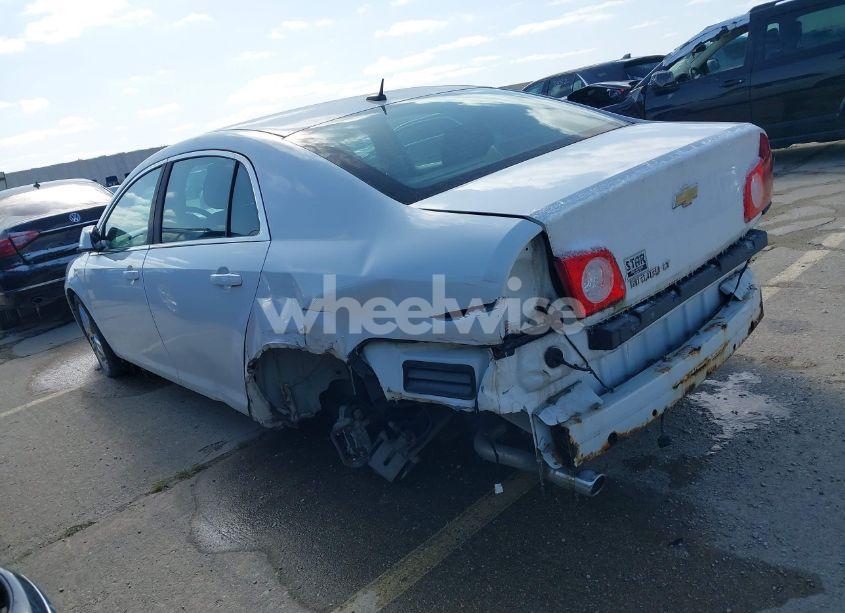 Photo 3 of 2011 Chevrolet Malibu 2LT (VIN 1G1ZD5E17BF386774)