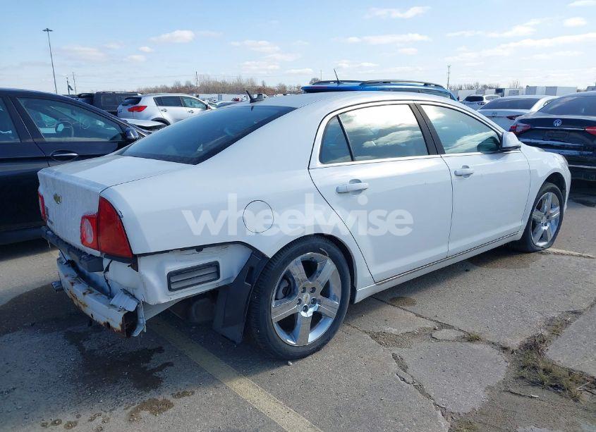 Photo 4 of 2011 Chevrolet Malibu 2LT (VIN 1G1ZD5E17BF386774)