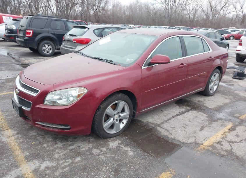 Photo 2 of 2011 Chevrolet Malibu 2LT (VIN 1G1ZD5E18BF275599)