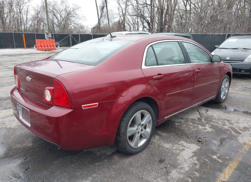 Photo 4 of 2011 Chevrolet Malibu 2LT (VIN 1G1ZD5E18BF275599)