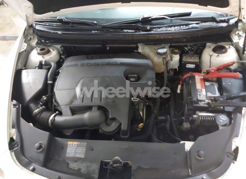 Photo 10 of 2011 Chevrolet Malibu 2LT (VIN 1G1ZD5E19BF259654)