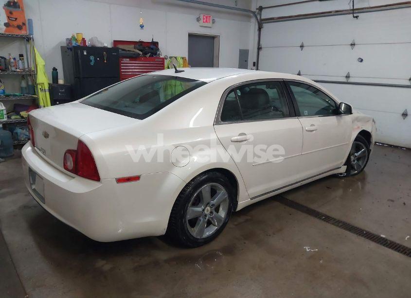 Photo 4 of 2011 Chevrolet Malibu 2LT (VIN 1G1ZD5E19BF259654)