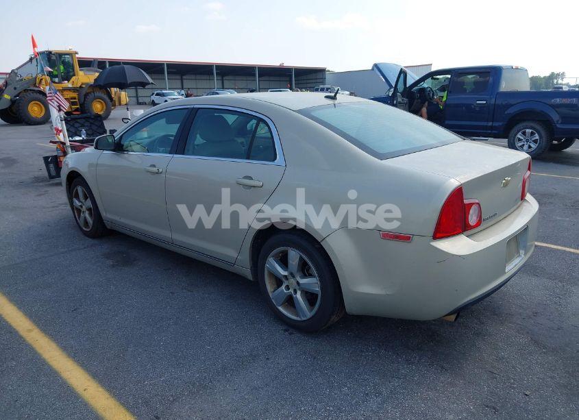 Photo 3 of 2011 Chevrolet Malibu 2LT (VIN 1G1ZD5E19BF289575)