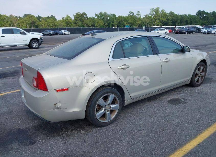 Photo 4 of 2011 Chevrolet Malibu 2LT (VIN 1G1ZD5E19BF289575)