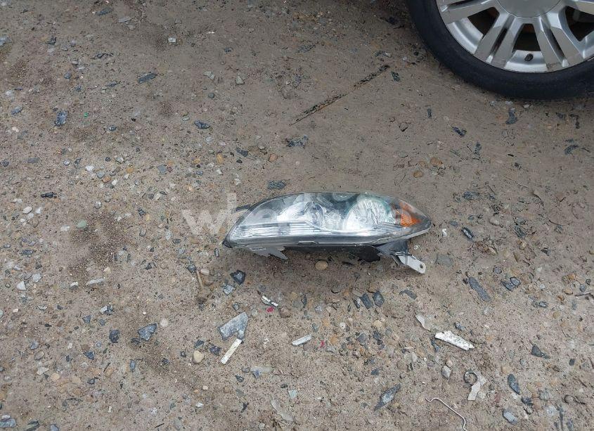 Photo 12 of 2011 Chevrolet Malibu 2LT (VIN 1G1ZD5E1XBF105602)