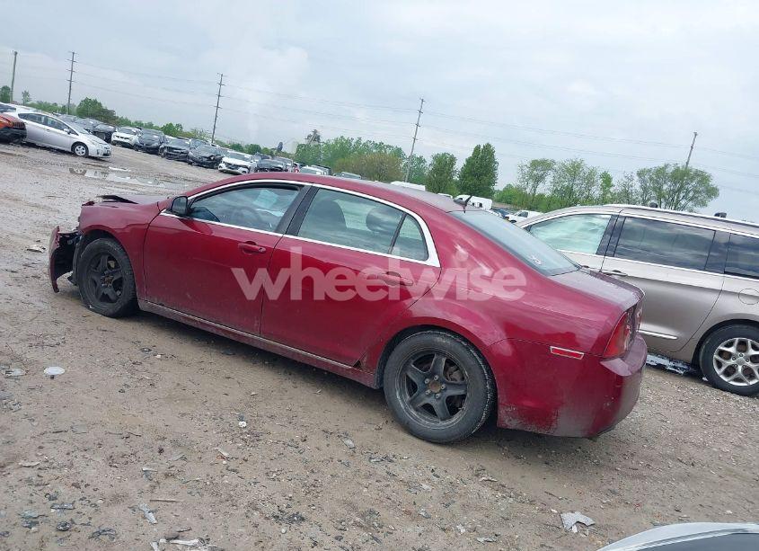 Photo 3 of 2011 Chevrolet Malibu 2LT (VIN 1G1ZD5E1XBF105602)