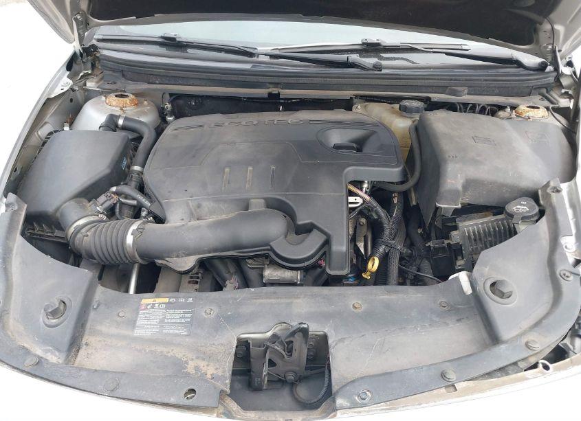 Photo 10 of 2011 Chevrolet Malibu 2LT (VIN 1G1ZD5E1XBF125025)