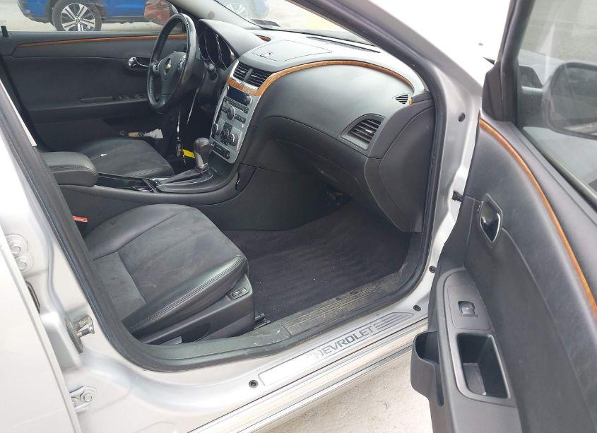 Photo 5 of 2011 Chevrolet Malibu 2LT (VIN 1G1ZD5E1XBF125025)