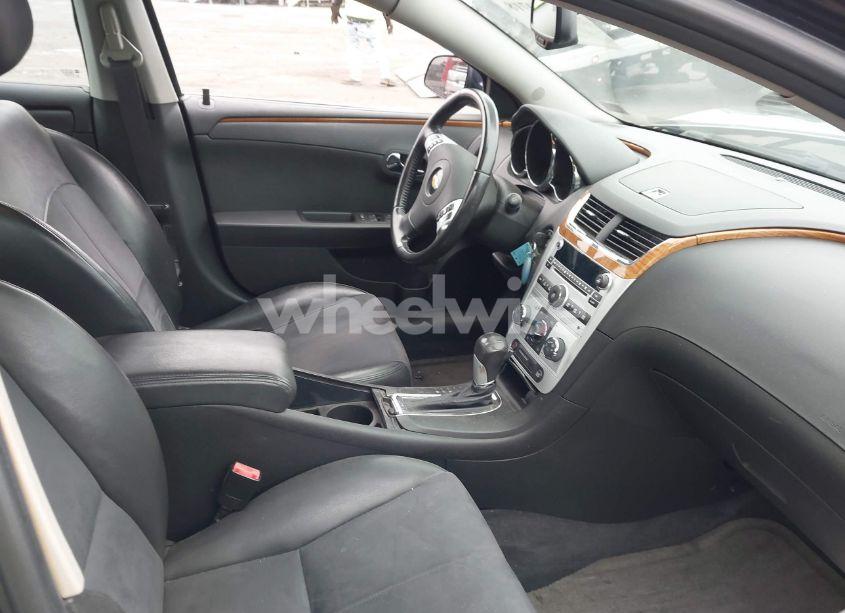 Photo 5 of 2011 Chevrolet Malibu 2LT (VIN 1G1ZD5E70BF119268)