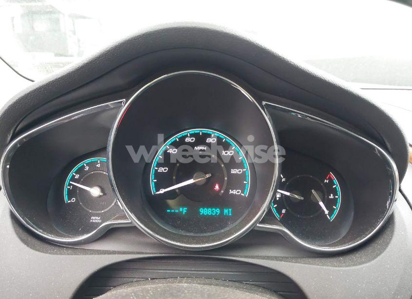 Photo 7 of 2011 Chevrolet Malibu 2LT (VIN 1G1ZD5E70BF119268)