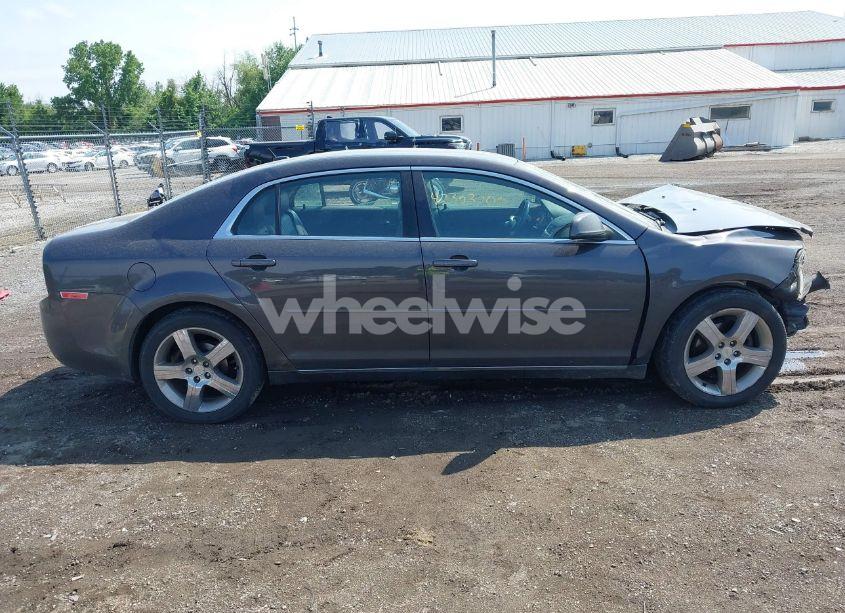 Photo 13 of 2011 Chevrolet Malibu 2LT (VIN 1G1ZD5E73BF277295)